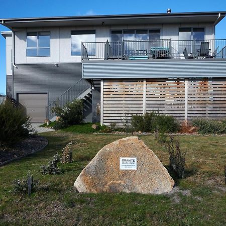 Granite Beach House @ Bay Of Fires Binalong Bay Экстерьер фото