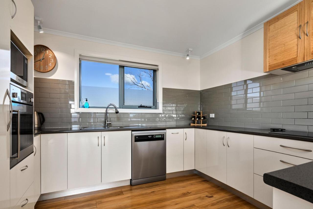 Granite Beach House @ Bay Of Fires Binalong Bay Экстерьер фото